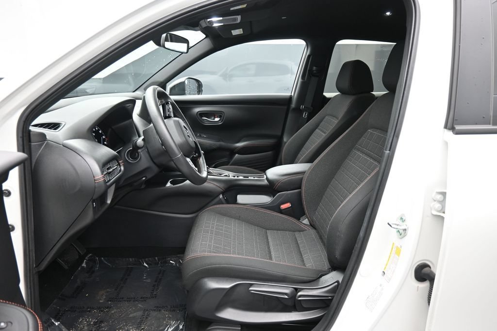 Certified 2024 Honda HR-V Sport image 20