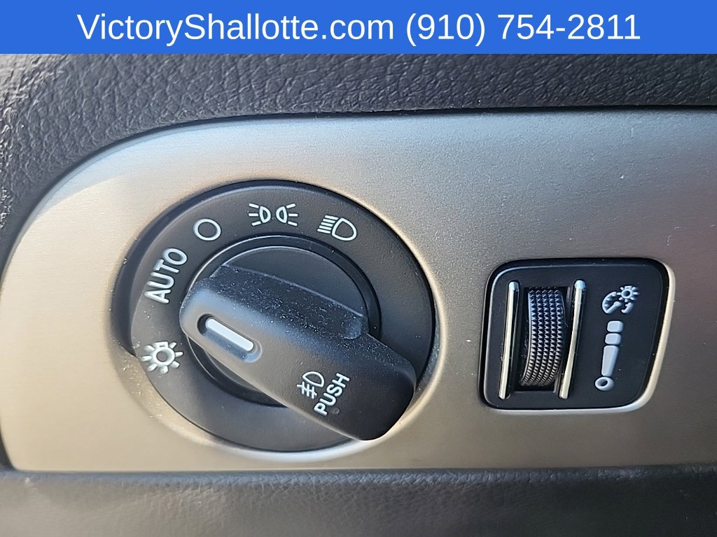 Used 2020 Dodge Durango SXT RWD image 13