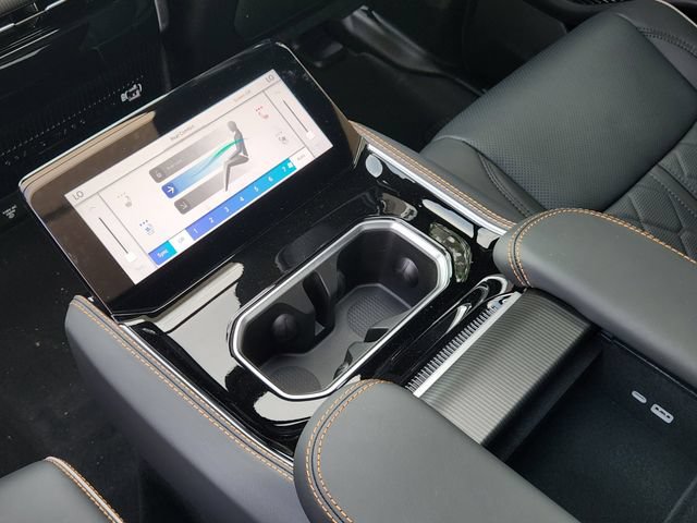 New 2026 Jeep Grand Wagoneer Summit AWD/4WD image 23