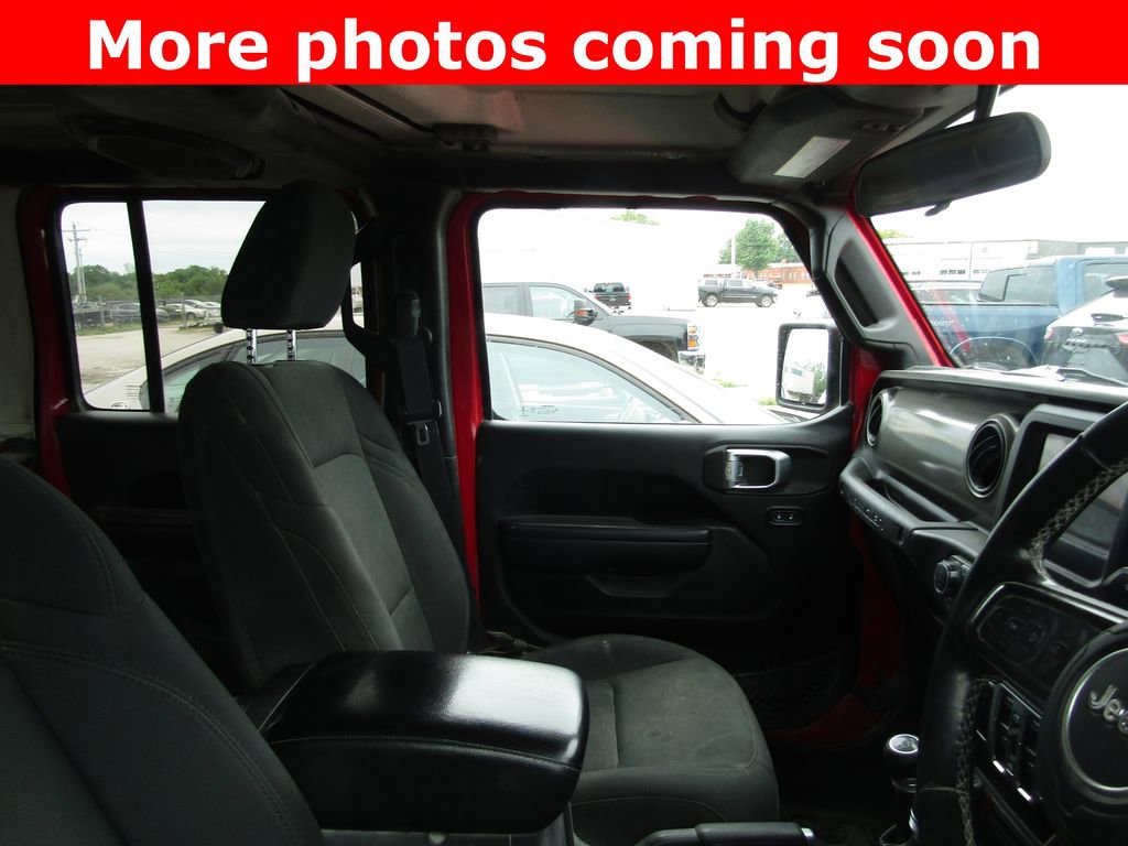 Used 2022 Jeep Wrangler Unlimited Sport AWD/4WD image 11