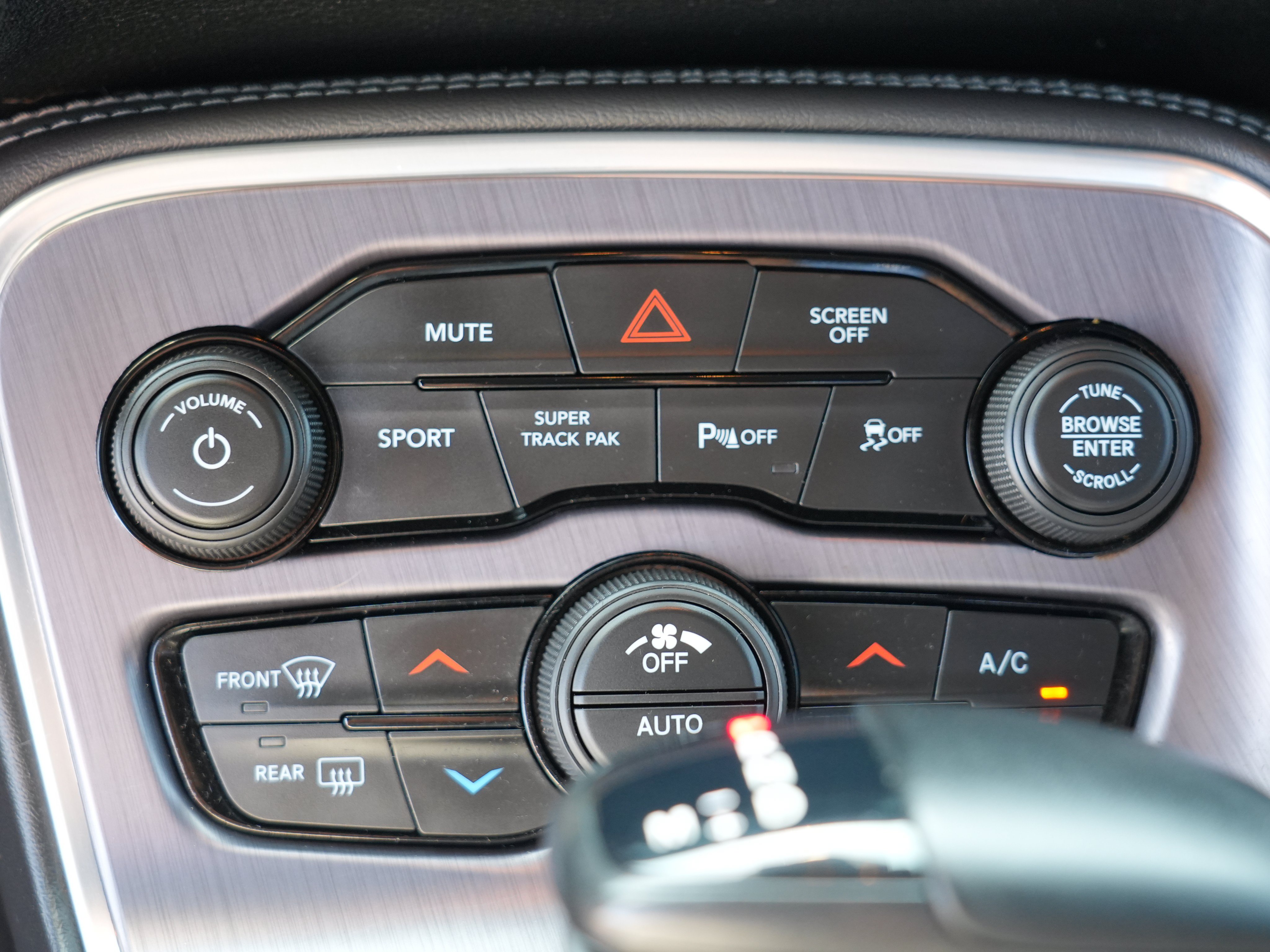 Used 2018 Dodge Challenger R/T Scat Pack RWD image 20