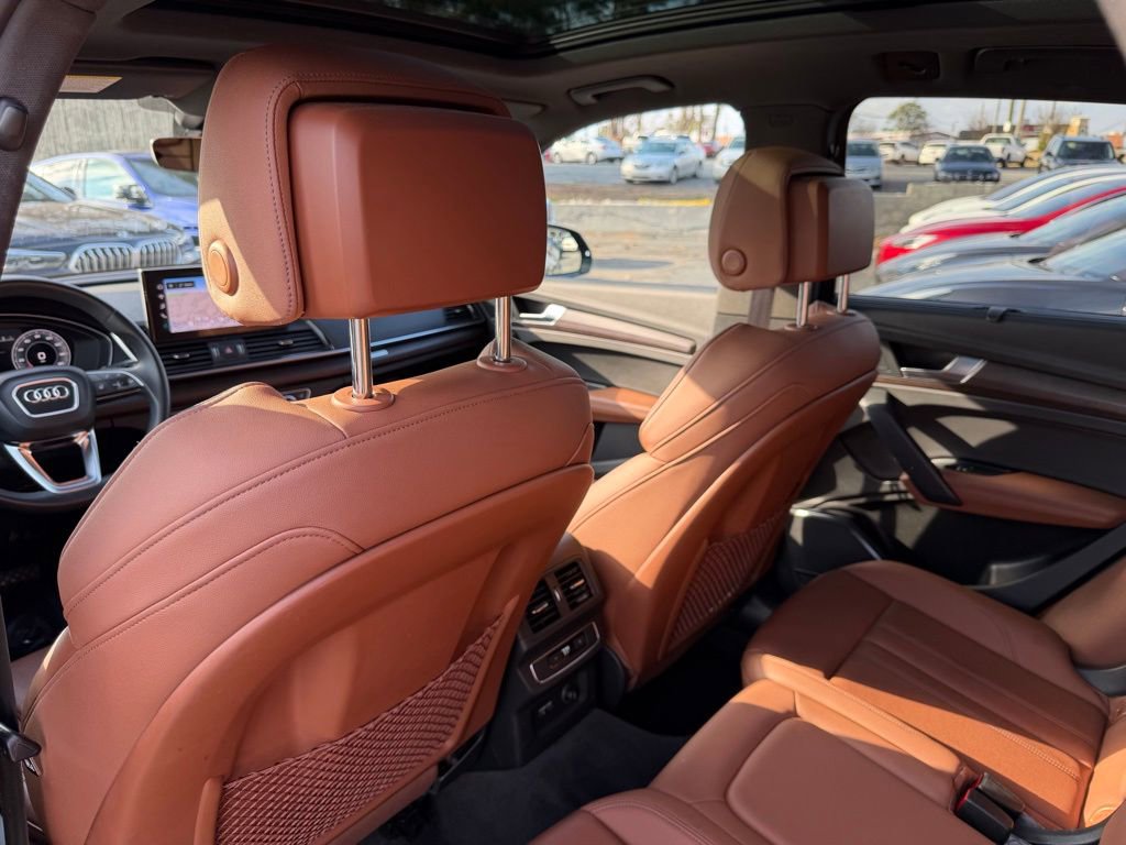 Used 2022 Audi Q5 2.0T Premium Plus w/ Premium Plus Package image 24