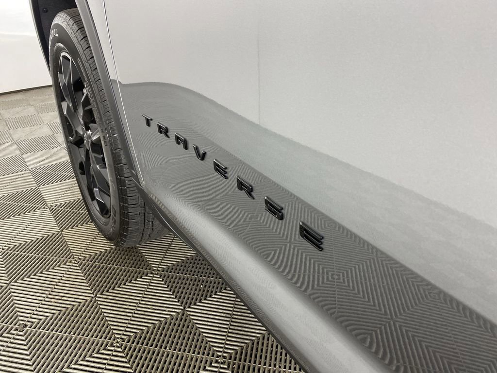 New 2026 Chevrolet Traverse LT w/ Midnight/Sport Edition image 31