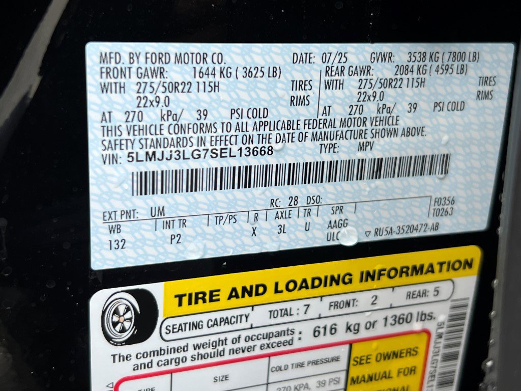 New 2025 Lincoln Navigator L Reserve w/ Jet Appearance Package image 23