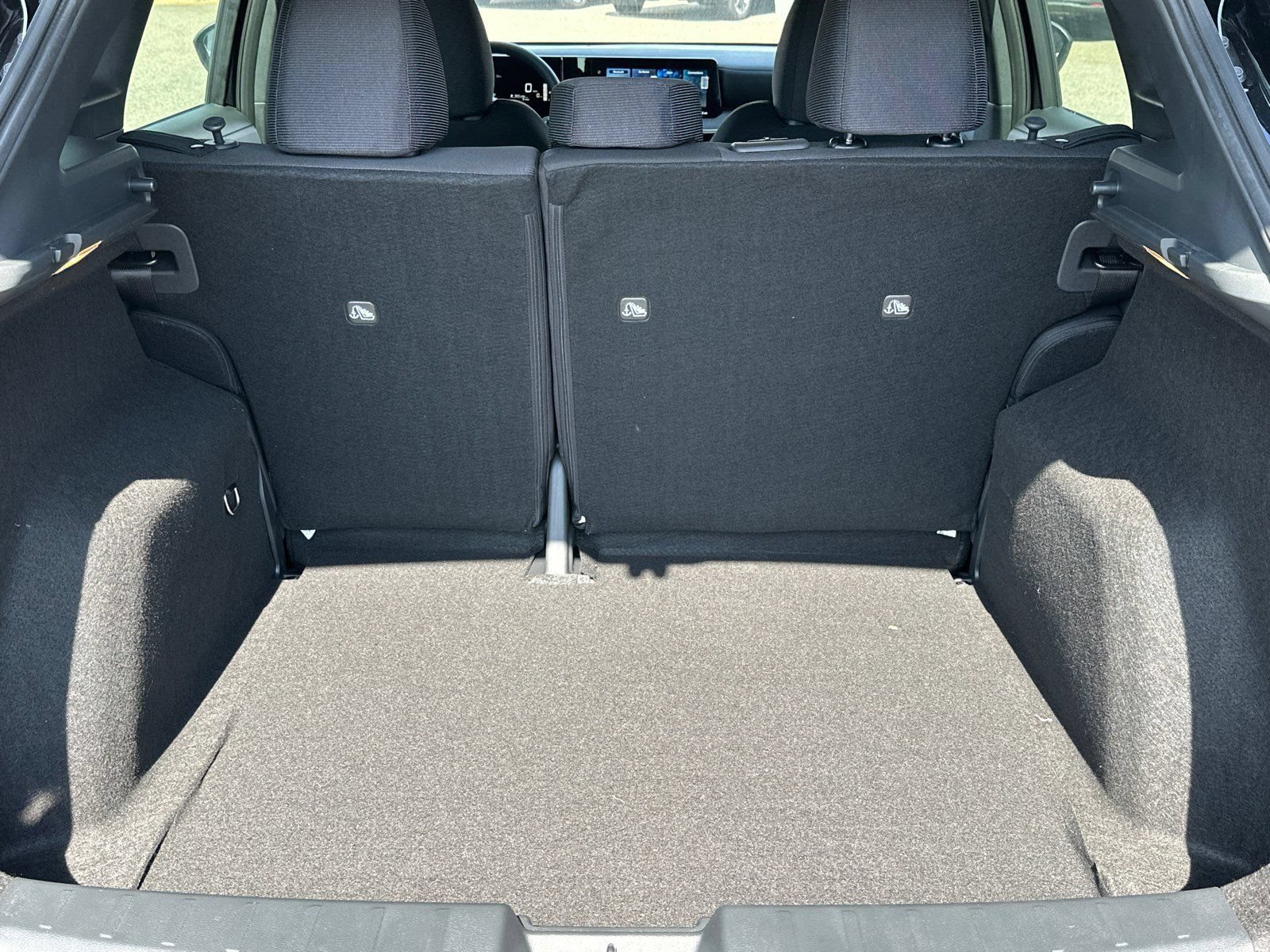 New 2026 Nissan Kicks S FWD image 18