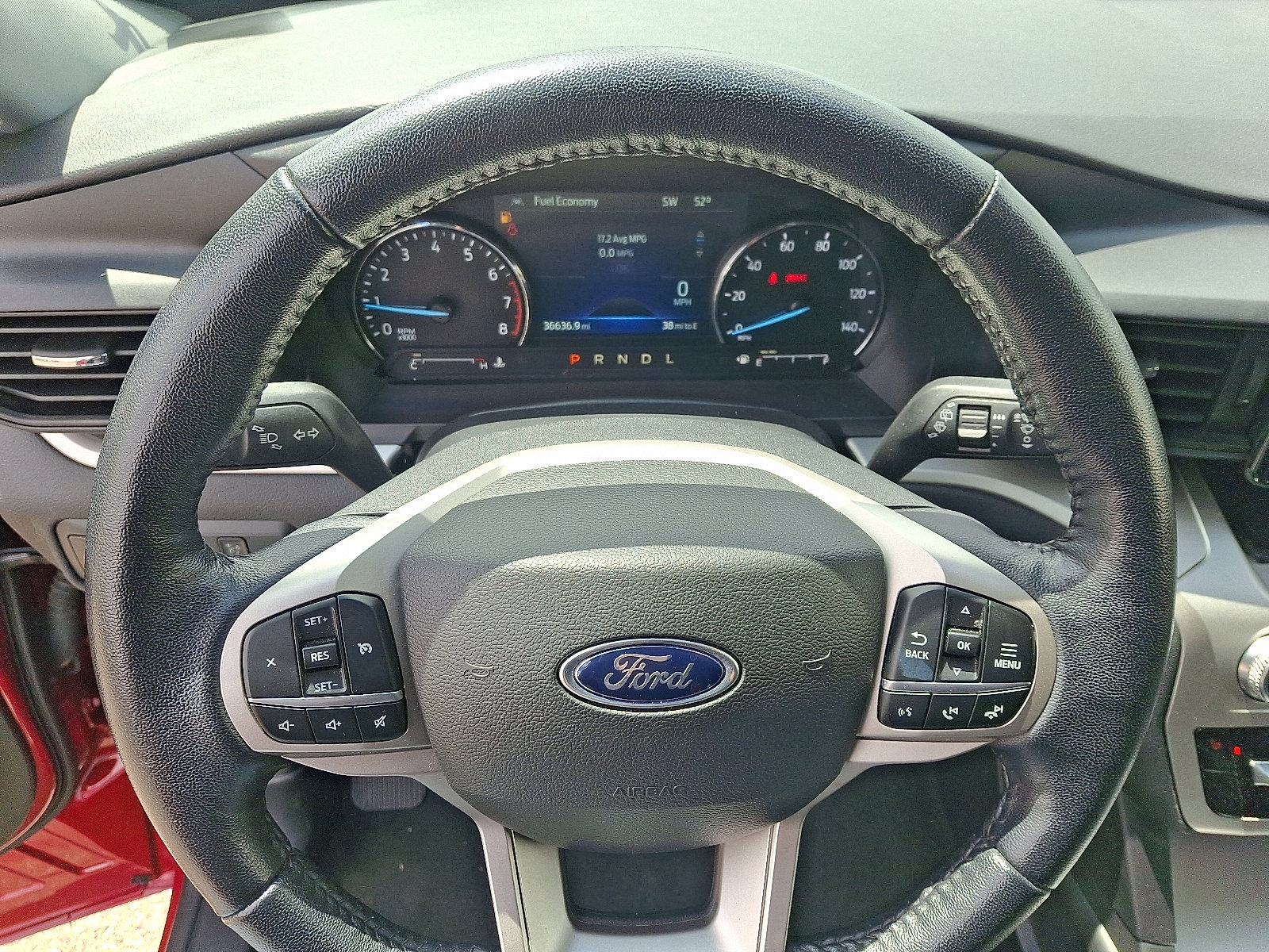 Used 2022 Ford Explorer XLT w/ Class IV Trailer Tow Package AWD/4WD image 19