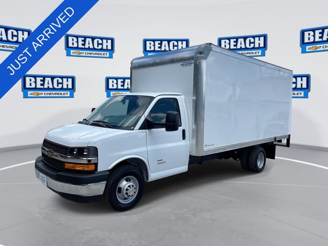 New 2026 Chevrolet Express 4500 w/ Power Convenience Package
