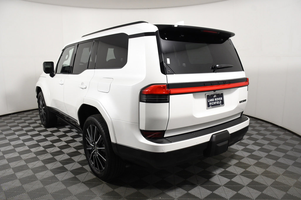 Used 2025 Lexus GX 550 w/ Cold Area Package AWD/4WD image 4