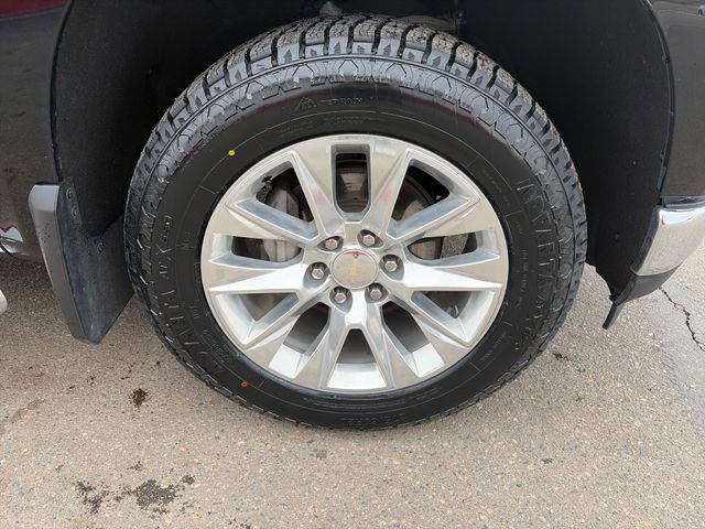 Used 2019 Chevrolet Silverado 1500 LTZ w/ LTZ Plus Package AWD/4WD image 15