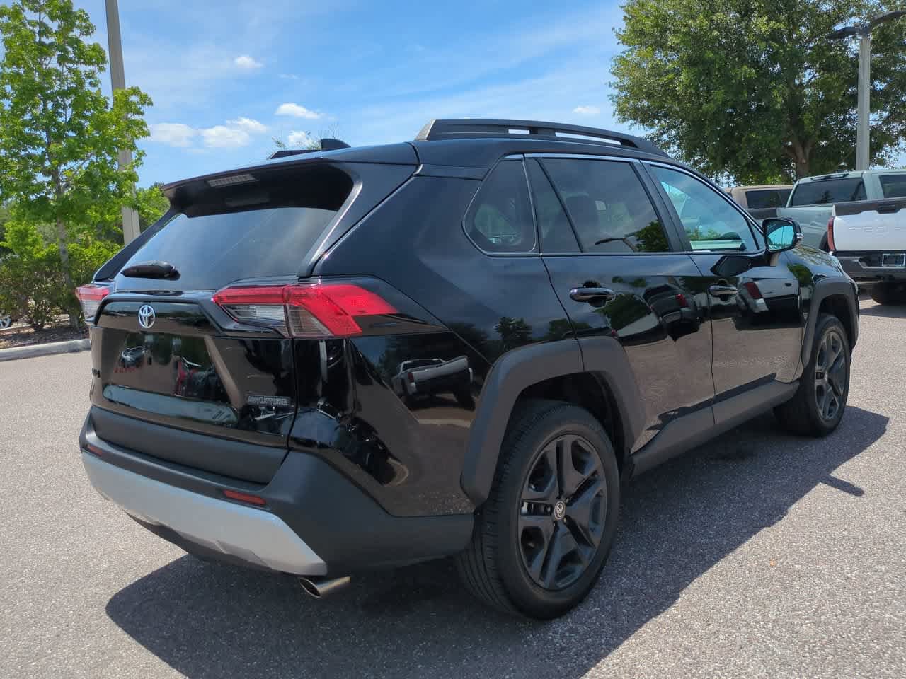Used 2024 Toyota RAV4 Adventure AWD/4WD image 6