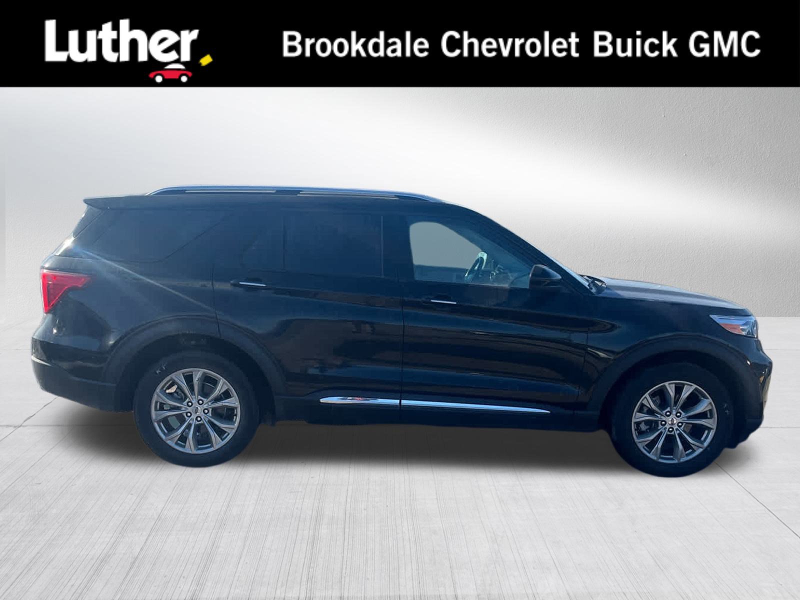 Used 2023 Ford Explorer Limited image 1
