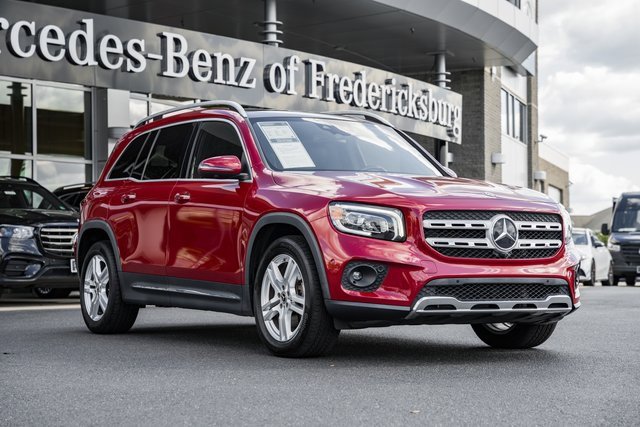 Used 2021 Mercedes-Benz GLB 250 4MATIC w/ Premium Package