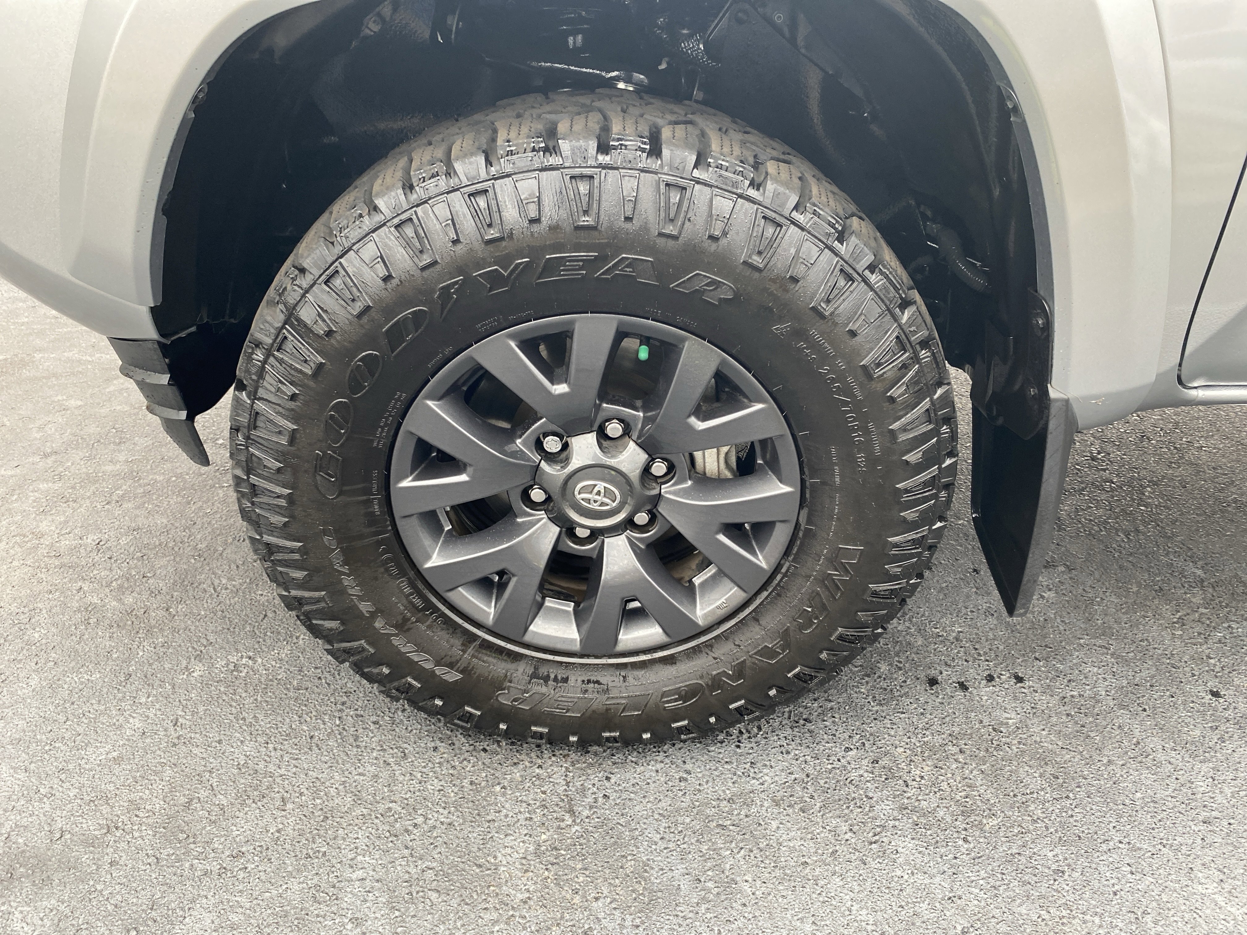 Used 2023 Toyota Tacoma SR5 image 8