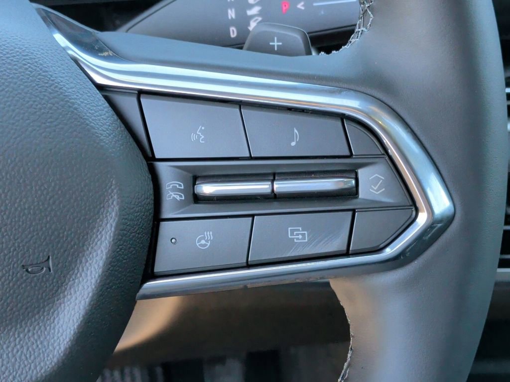 New 2026 Chevrolet Equinox LT w/ Safety and Technology Package image 18