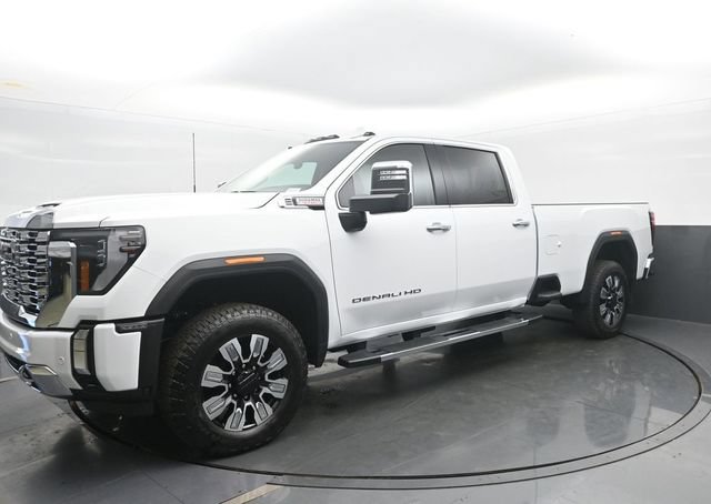 New 2026 GMC Sierra 2500 Denali w/ Denali Reserve Package AWD/4WD image 1