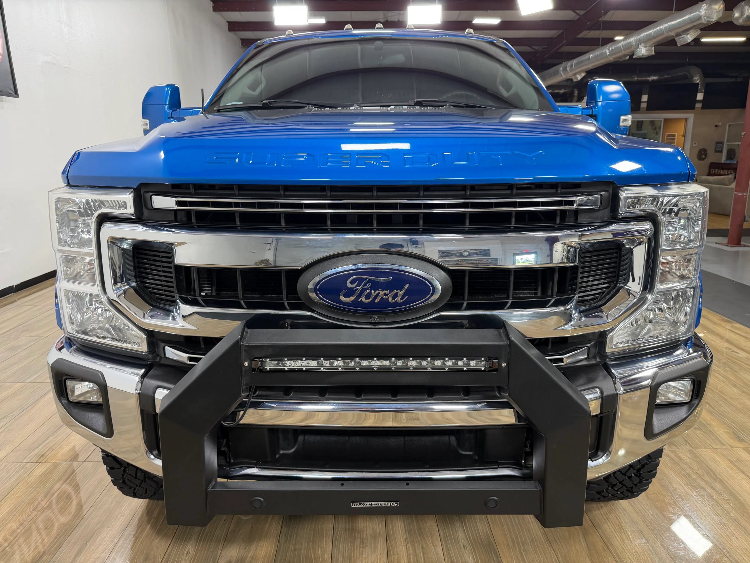Used 2020 Ford F250 XLT w/ Tremor Off-Road Package AWD/4WD image 2
