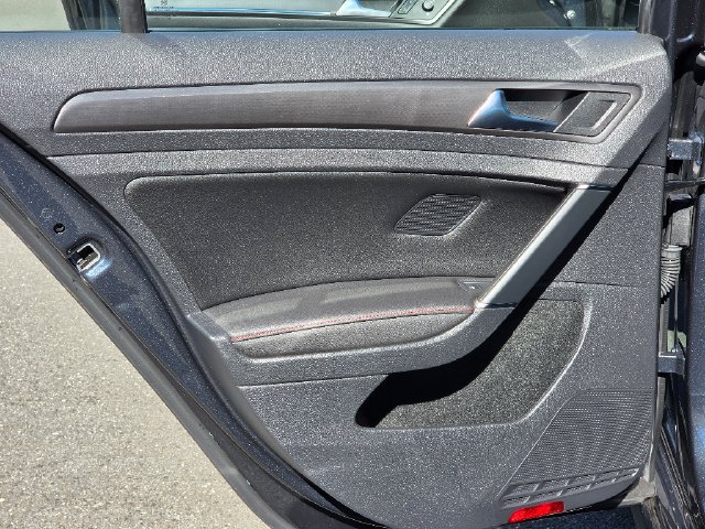 Used 2021 Volkswagen GTI SE FWD image 23
