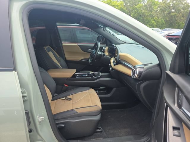Used 2025 Chevrolet Equinox ACTIV FWD image 13