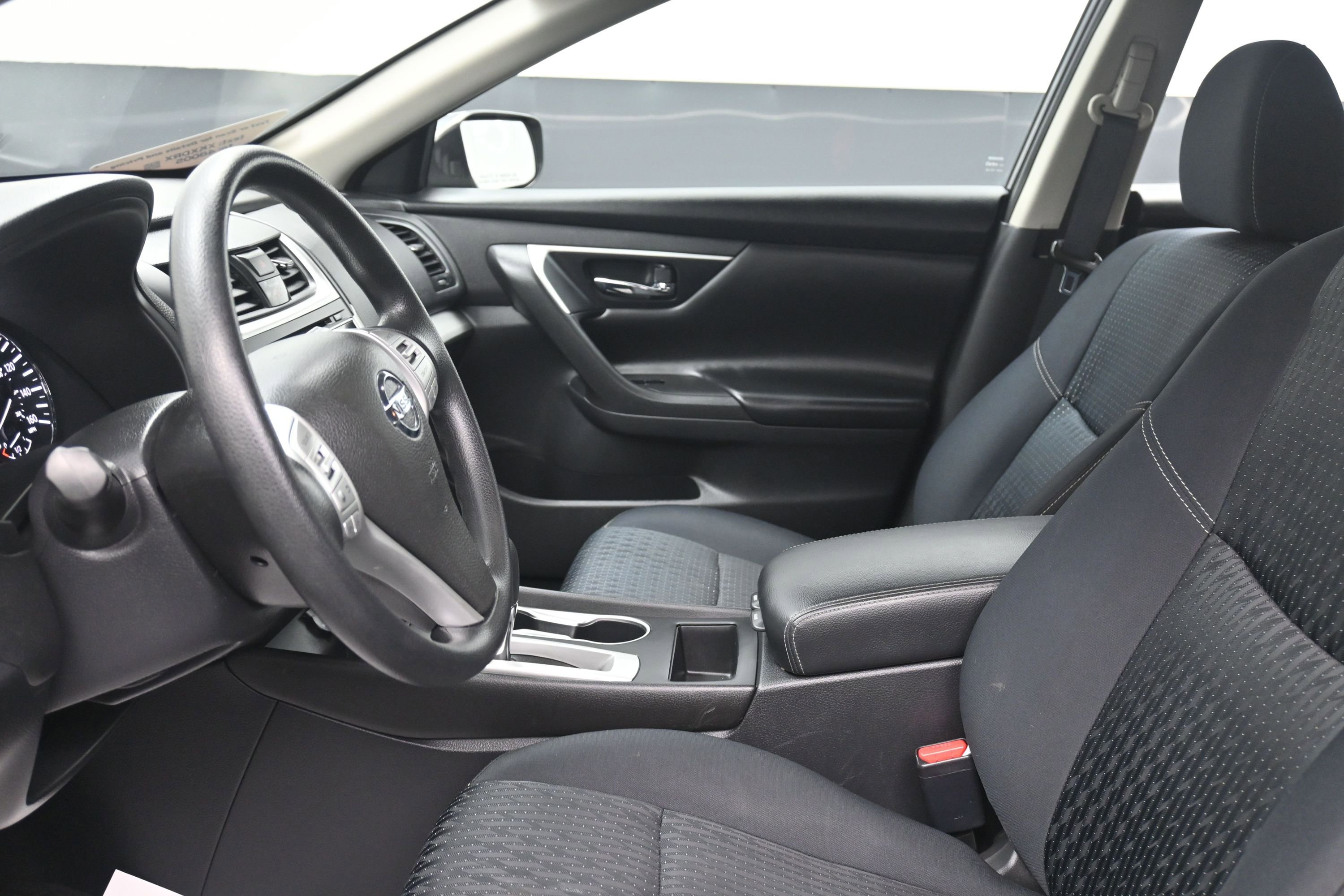Used 2017 Nissan Altima 2.5 S w/ Power Driver Seat Package FWD image 18