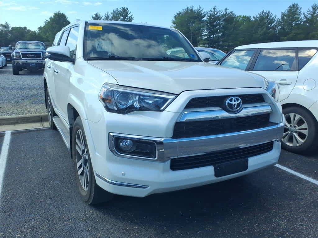 Used 2016 Toyota 4Runner Limited AWD/4WD image 9