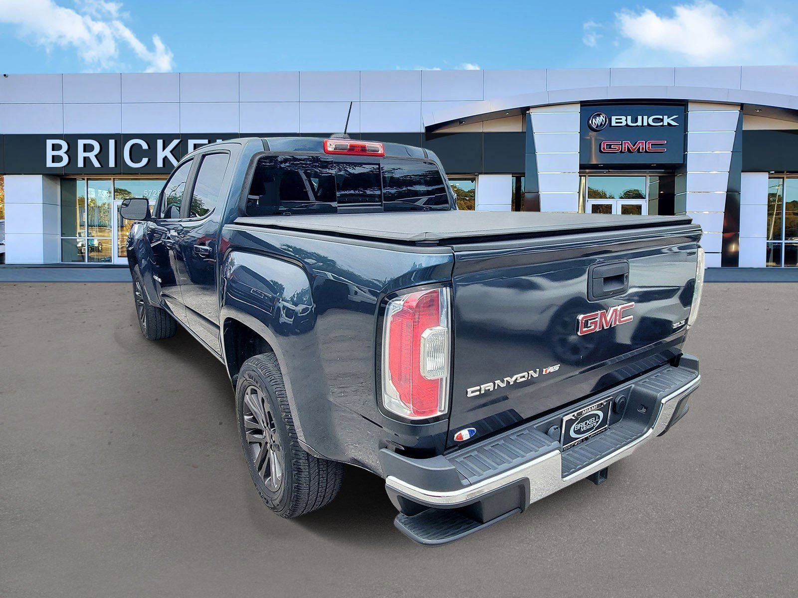 Used 2019 GMC Canyon SLE w/ Elevation Edition RWD image 4
