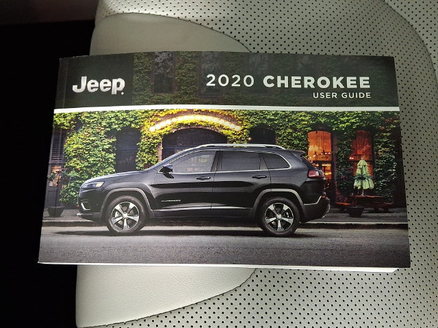 Used 2020 Jeep Cherokee Limited FWD image 26