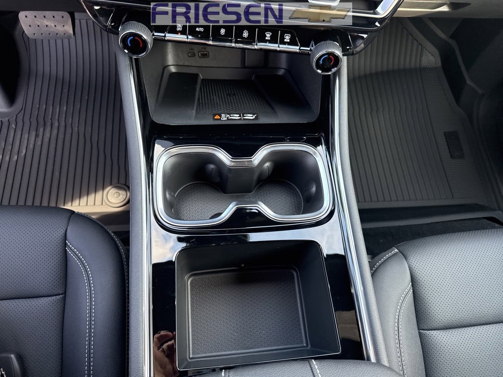 New 2026 Chevrolet Traverse LT w/ Midnight/Sport Edition image 24