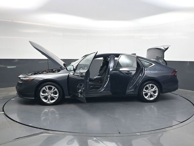 Used 2023 Honda Accord LX image 40