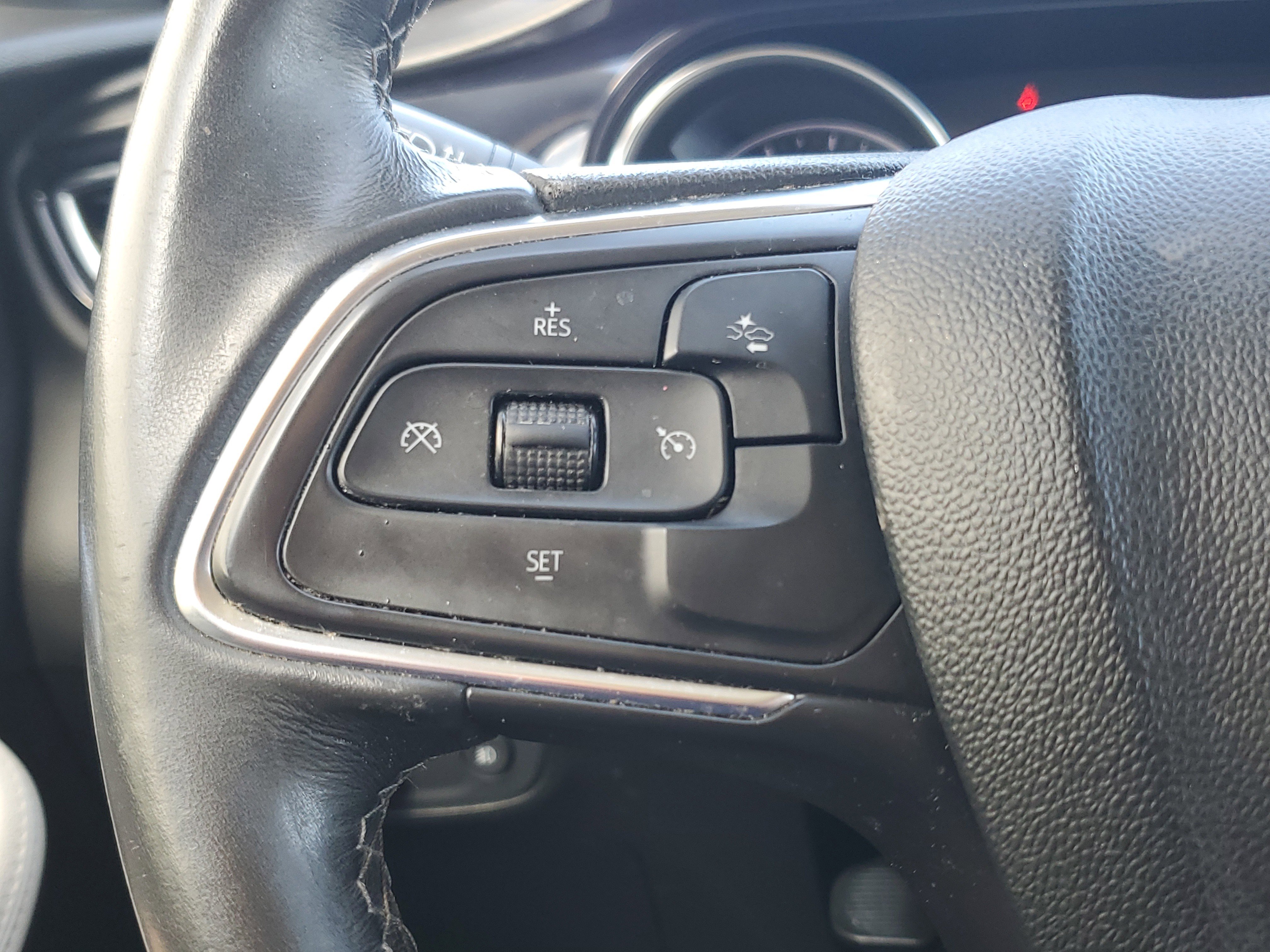 Used 2020 Buick Encore GX Select image 22