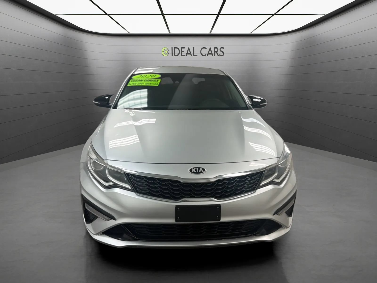 Used 2020 Kia Optima LX FWD image 2