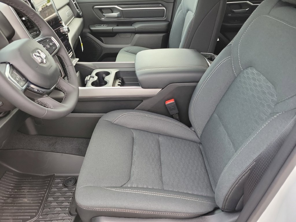 New 2026 RAM 1500 Big Horn AWD/4WD image 18