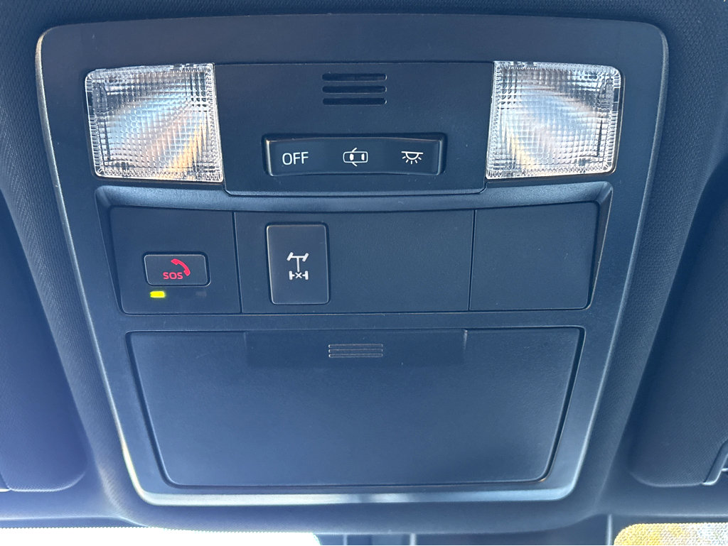 Used 2023 Toyota Tacoma TRD Off-Road image 30