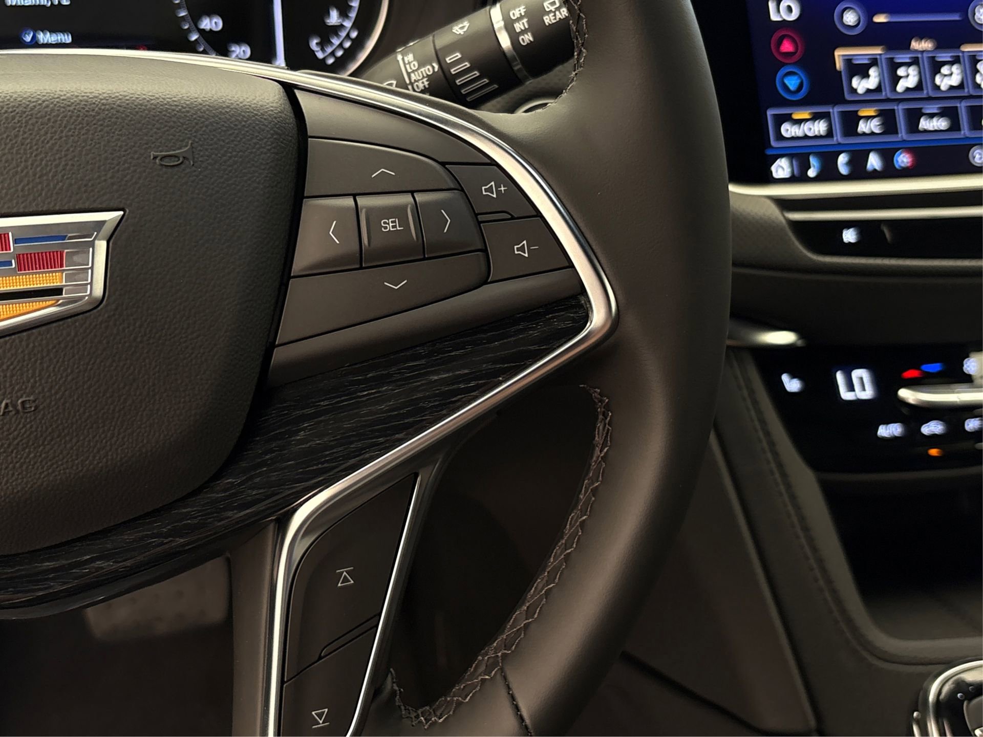 New 2025 Cadillac XT5 Premium Luxury image 30