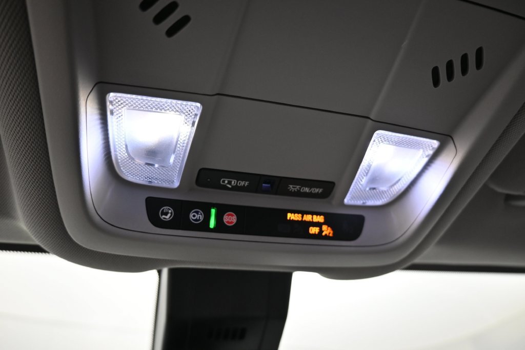 Used 2020 GMC Terrain SLT FWD image 22