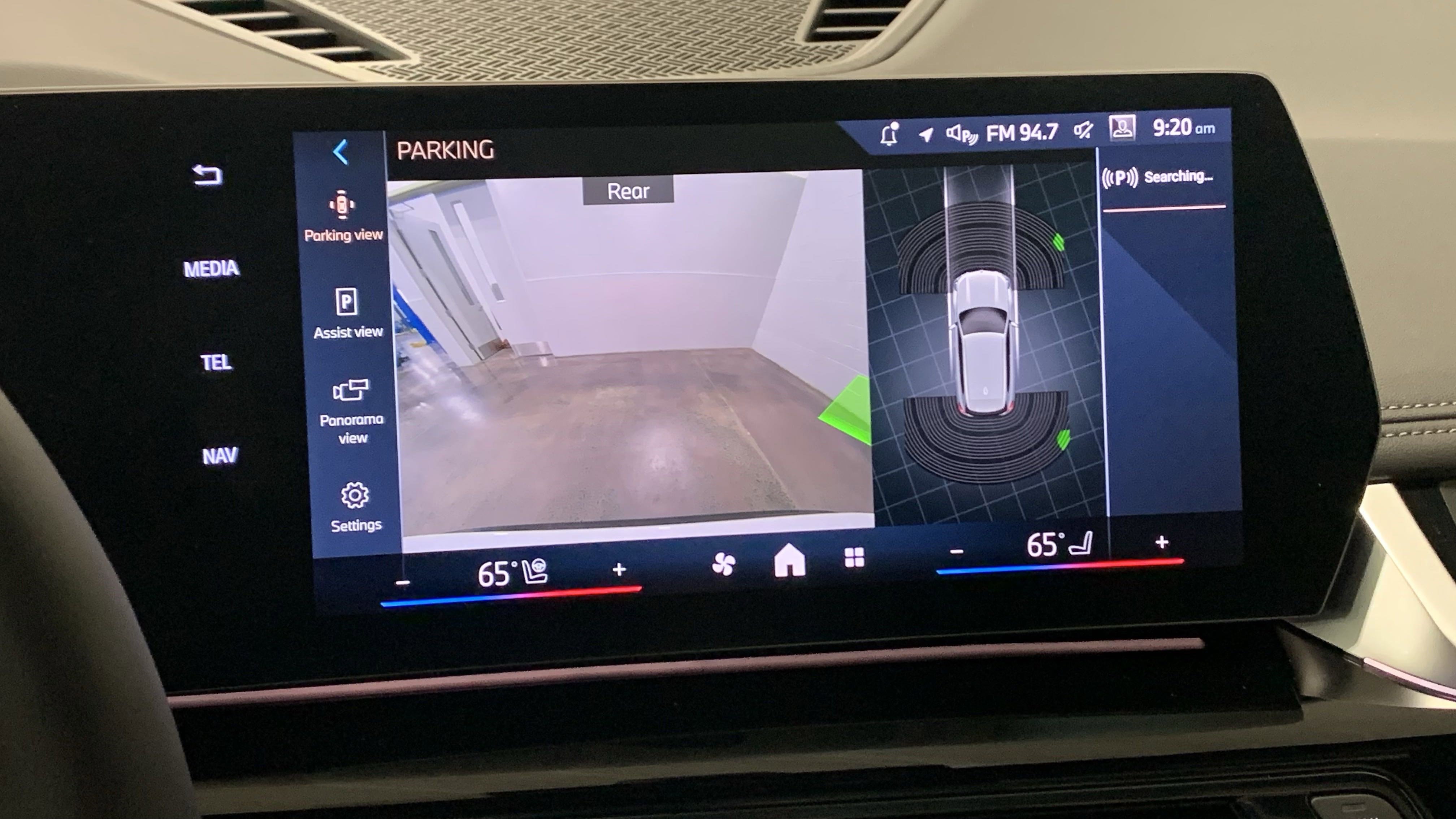 Certified 2025 BMW X1 xDrive28i w/ Convenience Package image 21