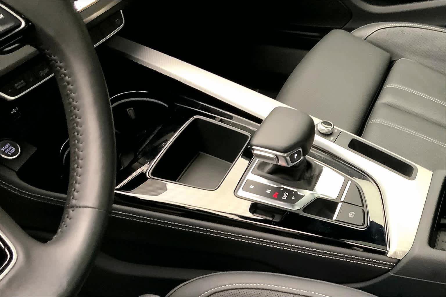 Used 2020 Audi A4 2.0T Premium Plus w/ Premium Plus Package FWD image 16