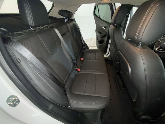 Used 2023 Buick Encore GX Essence w/ Experience Buick Package FWD image 11