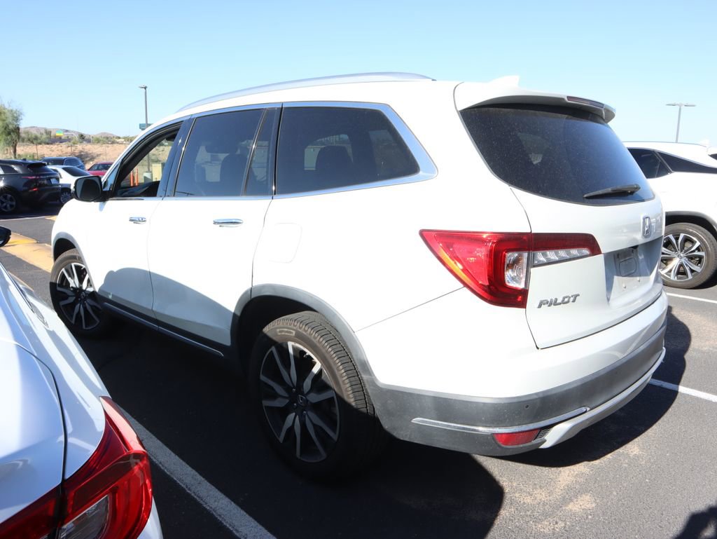 Used 2020 Honda Pilot Touring image 2