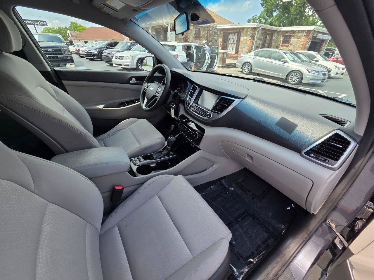 Used 2018 Hyundai Tucson SEL AWD/4WD image 18