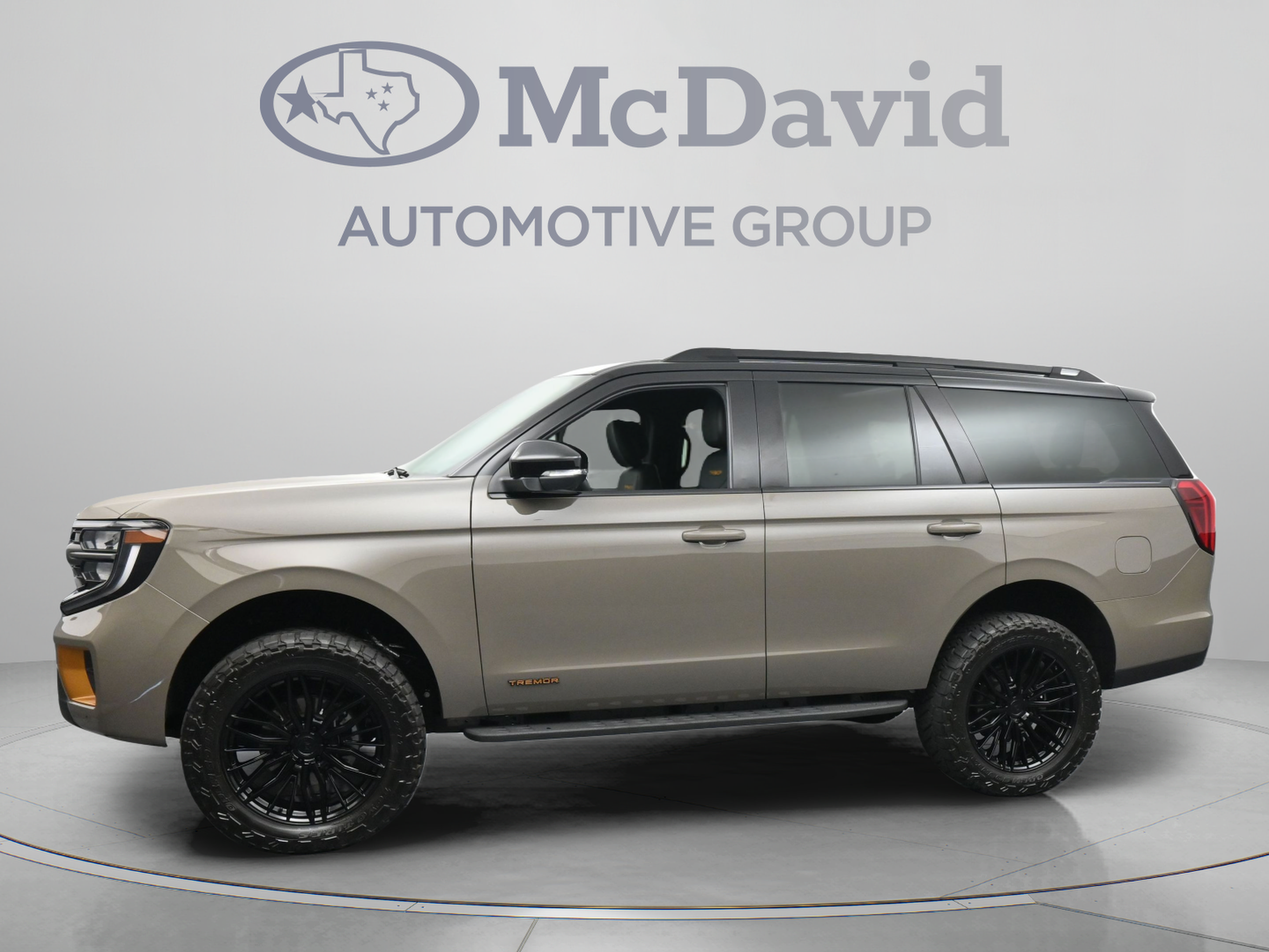 Used 2027 Ford Expedition Tremor w/ Driver's Package AWD/4WD image 5
