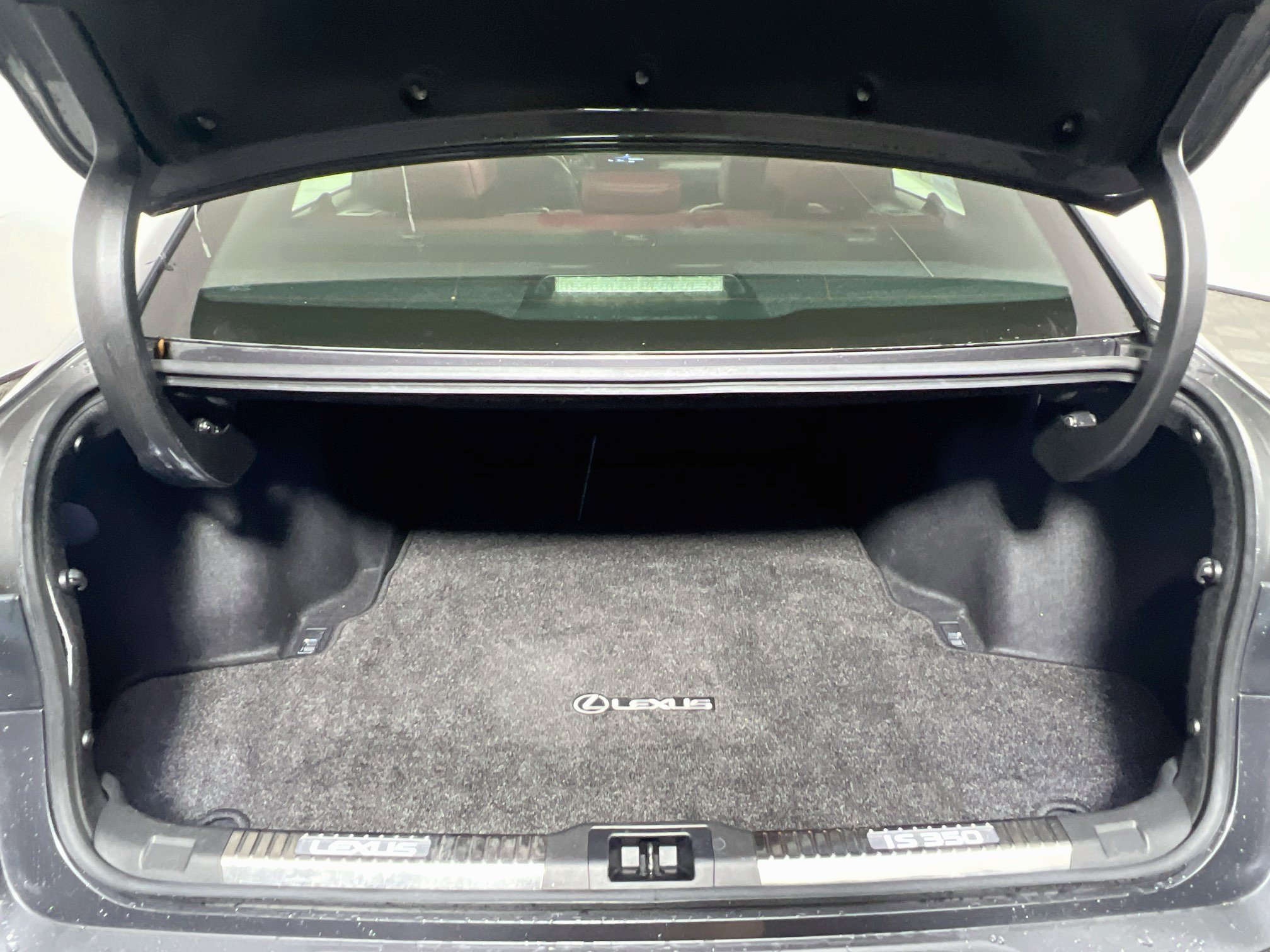 Used 2024 Lexus IS 350 F Sport RWD image 33