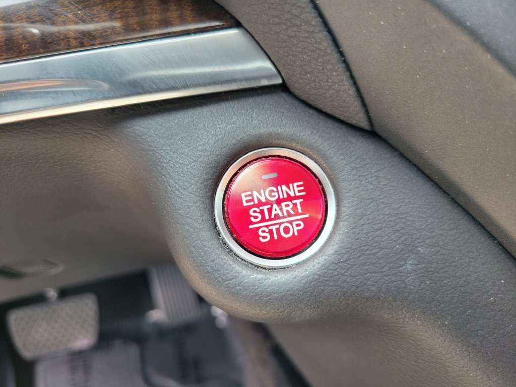 Used 2020 Acura MDX FWD image 29