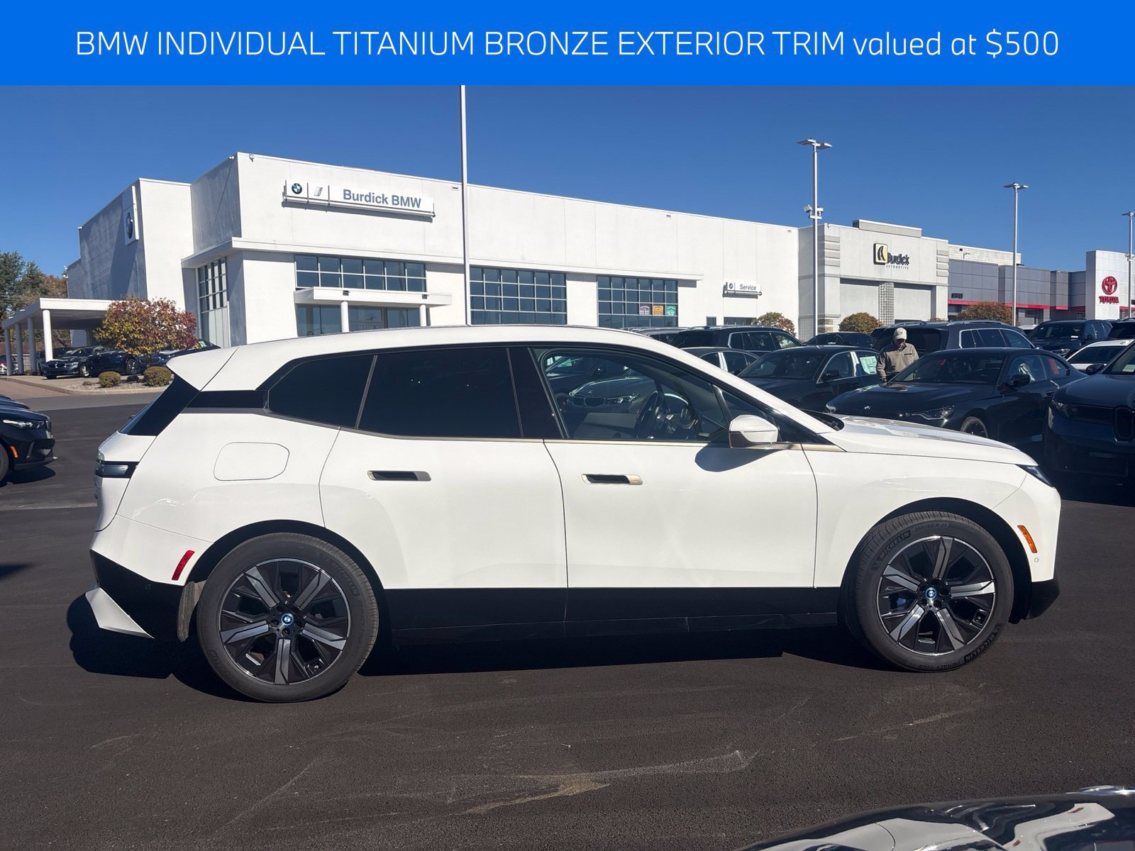 Certified 2024 BMW iX xDrive50 w/ Sport Package AWD/4WD image 4