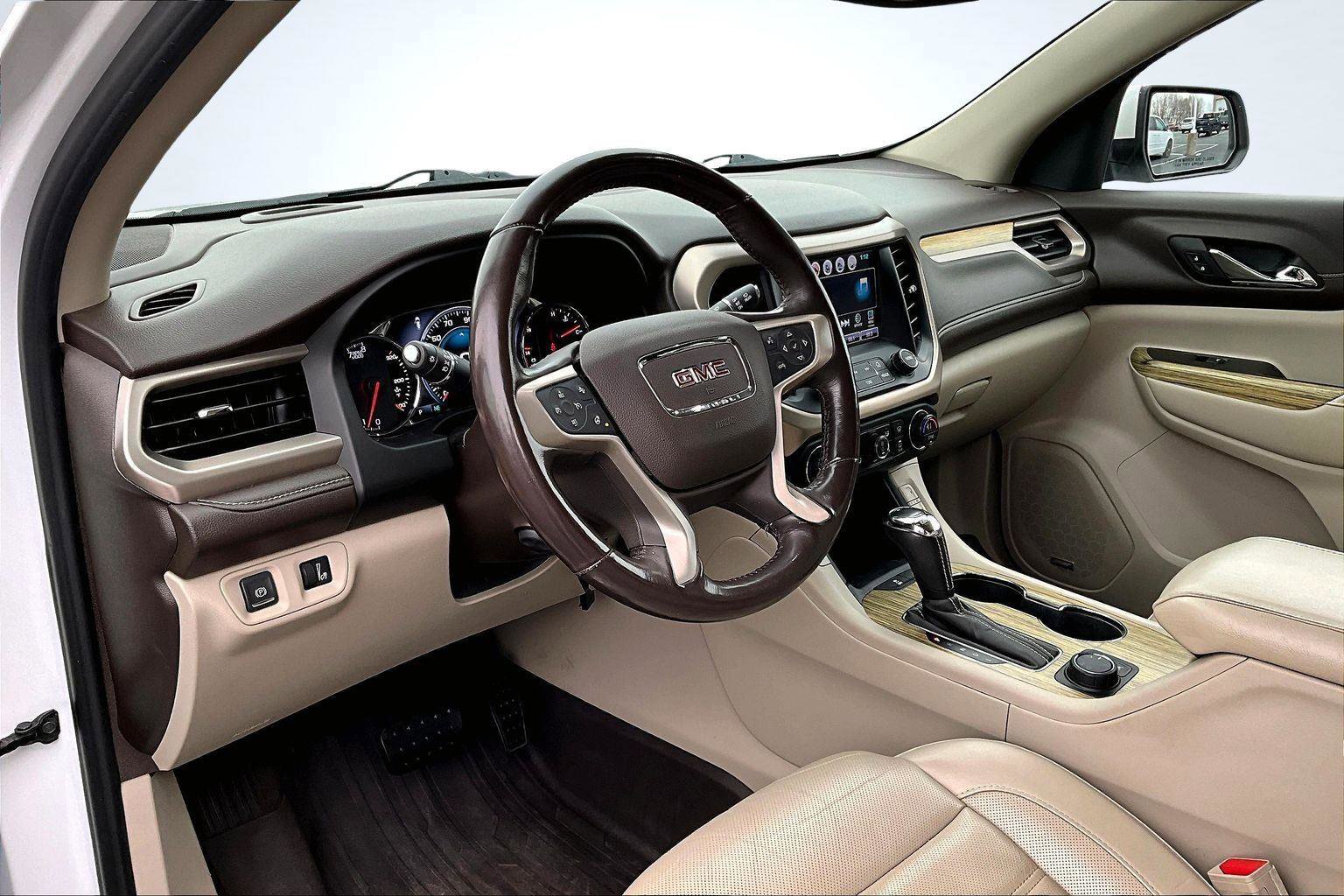 Used 2019 GMC Acadia Denali w/ Technology Package image 14