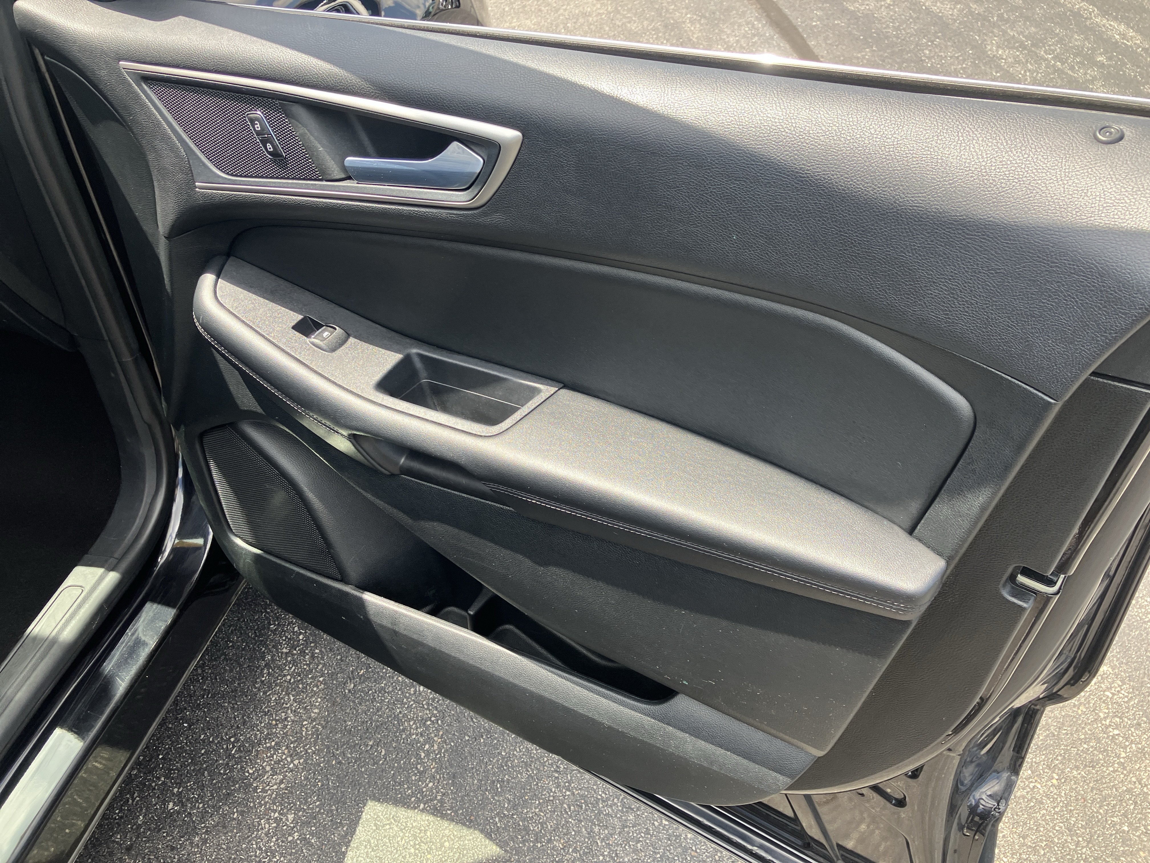 Certified 2022 Ford Edge SEL AWD/4WD image 10