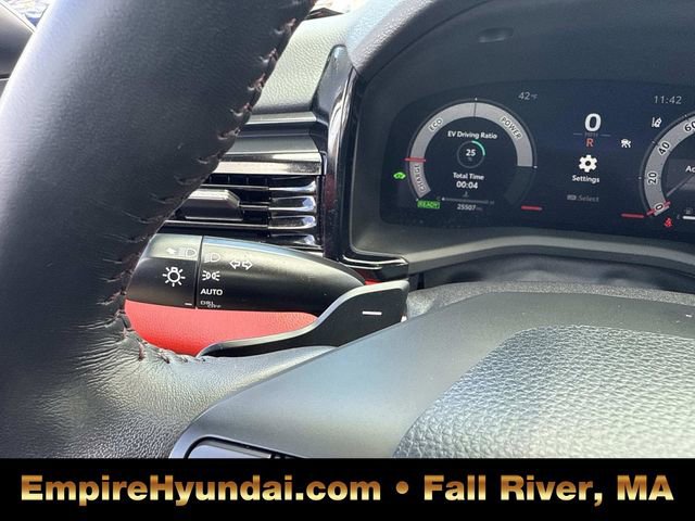 Used 2025 Toyota Camry XSE image 30