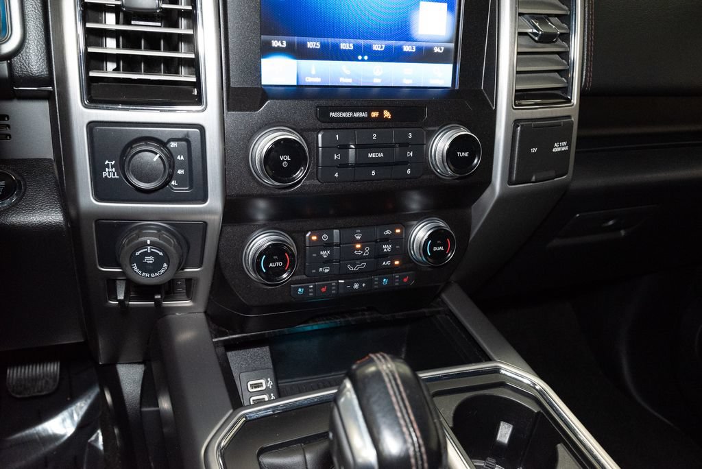 Used 2020 Ford F150 Platinum w/ Equipment Group 701A Luxury AWD/4WD image 20