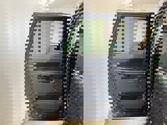 Used 2023 Ford Expedition Max XLT image 10