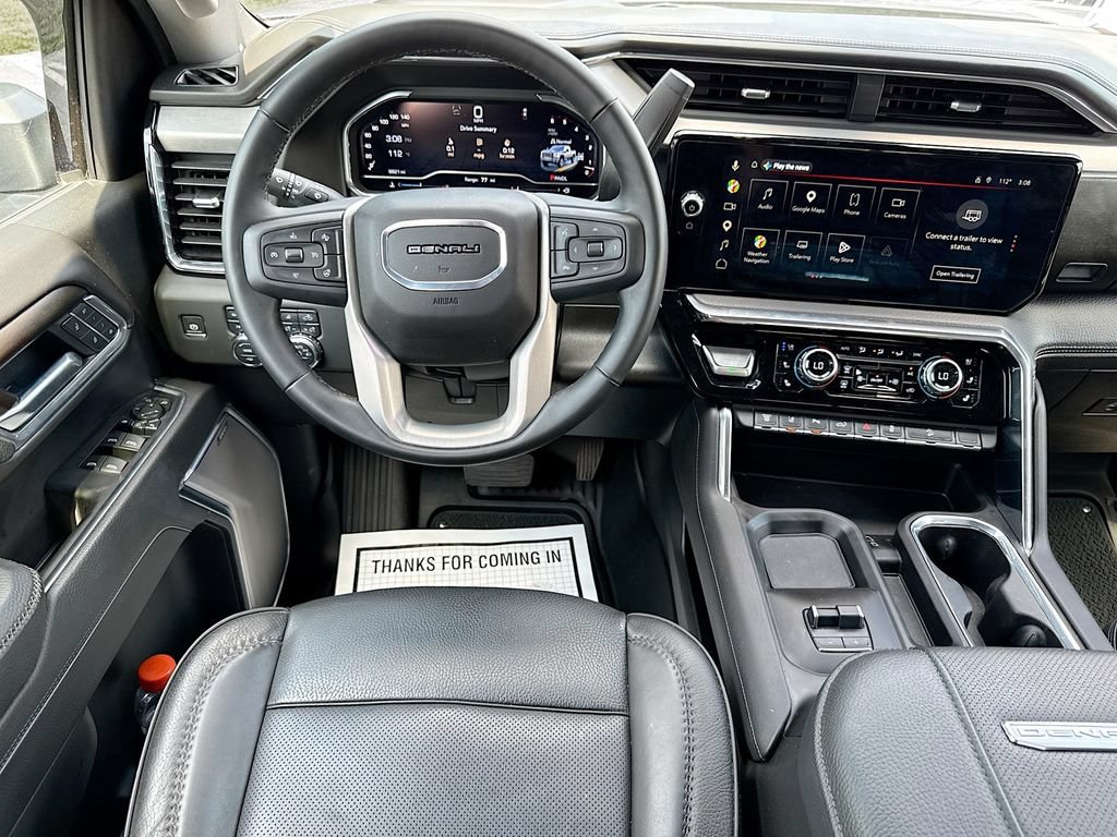 Used 2025 GMC Sierra 2500 Denali w/ Denali Reserve Package AWD/4WD image 24
