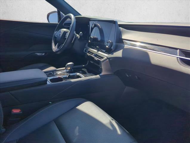 Used 2024 Lexus RX 350 FWD w/ Technology Package image 22